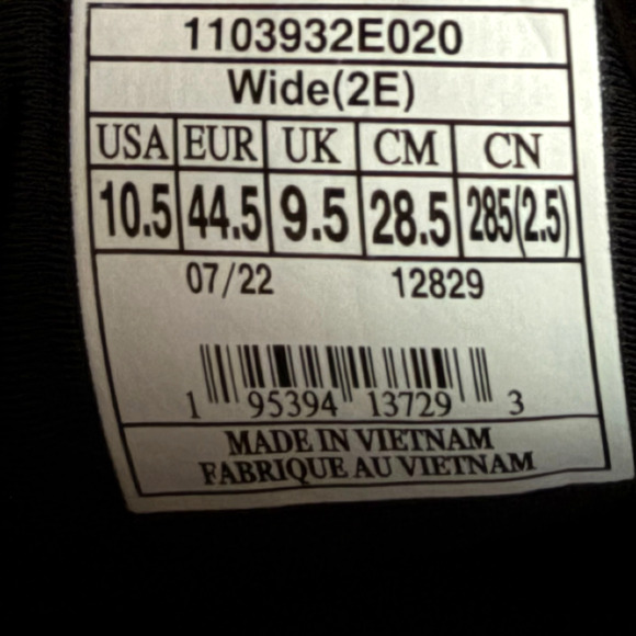 Brooks Ghost 15 Women Sz 10.5 Black Sneakers Wide 2E Lace Up 1103932E020 Running - Picture 9 of 12